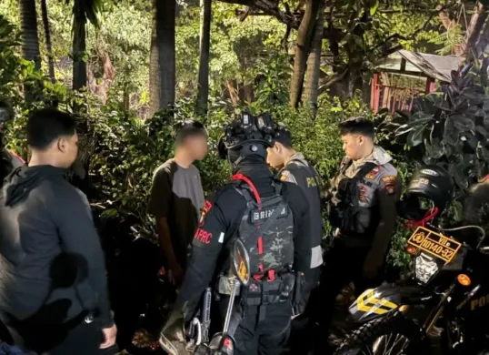 Polisi membubarkan aktivitas diduga hendak melakukan balap liar di Jakarta Timur, Minggu, 27 September 2026. (Sumber: Dok. Istimewa)