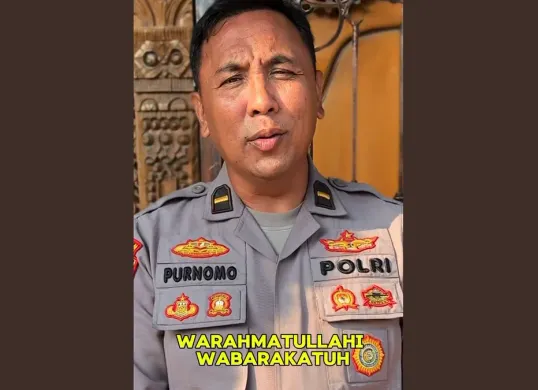 Ipda Purnomo saat memberikan pengumuman resmi terkait penonaktifan fitur monetisasi kanal YouTube miliknya. (Sumber: Dok: Instagram/@purnomopolisibaik)