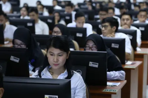 Persiapkan diri! Pemerintah mulai analisis kebutuhan untuk formasi CPNS 2026. Cek sektor prioritas, pra-syarat, dan dokumen yang perlu disiapkan sejak dini. (Sumber: Istimewa)