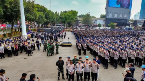 Polda Metro Jaya mempersiapkan pengamanan untuk mengamankan aksi demonstrasi di depan Gedung DPR/MPR, Jakarta Pusat, Kamis, 27 Agustus 2026. (Sumber: Polda Metro Jaya)