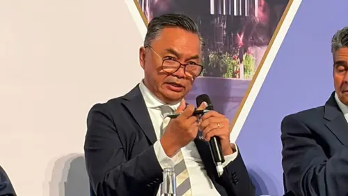 Dino Patti Djalal memberikan tanggapan terkait berita hoax yang dialaminya. (Sumber: Dok. Instagram/@dinopattidjalal)