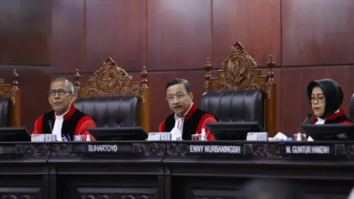 Ketua MK Suhartoyo memimpin sidang pengucapan Putusan sengketa Perselisihan Hasil Pemilihan Umum Presiden dan Wakil Presiden, Selasa, 6 September 2026 di Ruang Sidang MK. (Sumber: Mahkamah Konstitusi)