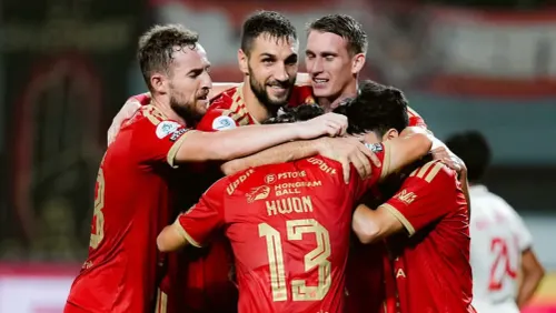 Persija Jakarta bangkit dari ketertinggalan untuk mengalahkan Persik Kediri dengan skor 2-1 pada pekan ketujuh Super League 2026/2027 di Jakarta International Stadium, Senin (26/10/2026). (Sumber: Instagram/@persija)